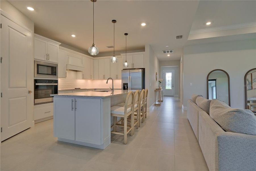Furnished interior view inside a new home in , Bradenton (Image 47). Furnished interior view inside a new home in , Bradenton (Image 47).