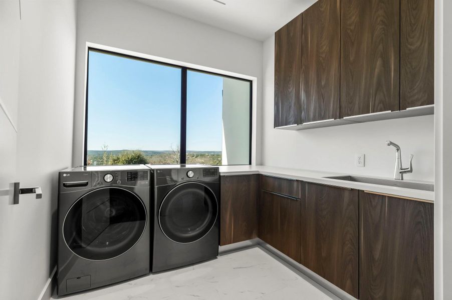 Furnished interior view inside a new home in , Spicewood (Image 14).