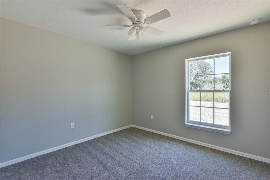 Spacious, unfurnished interior of a new home in , Dunnellon (Image 14).