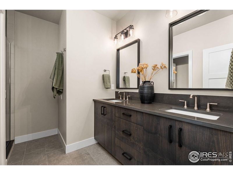 Spacious bathroom with a double vanity