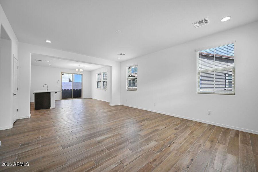 hj-az-phoenix-parkside-villas-cc-rm1-lot