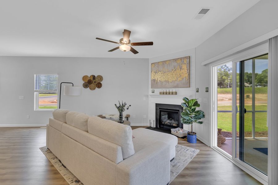 Representative furnished interior of a home built from the Crestfall II by Great Southern Homes in Worthington, Hephzibah (Image 10).