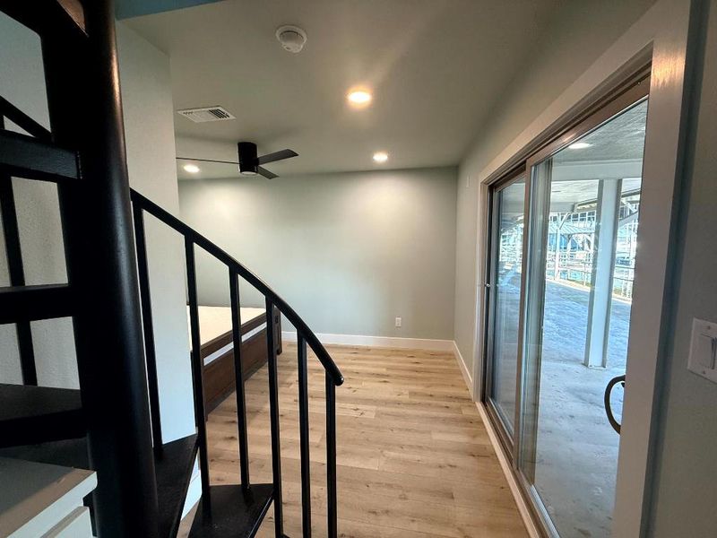 Spacious, unfurnished interior of a new home in , Strawn (Image 18).