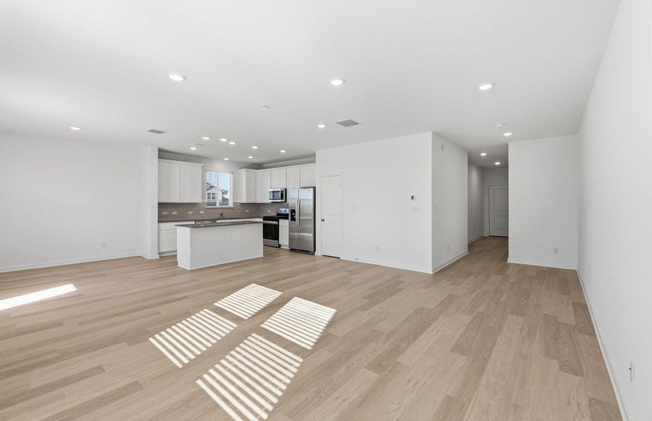 Spacious, unfurnished interior of a new home in Cameron Place, Manor (Image 12).