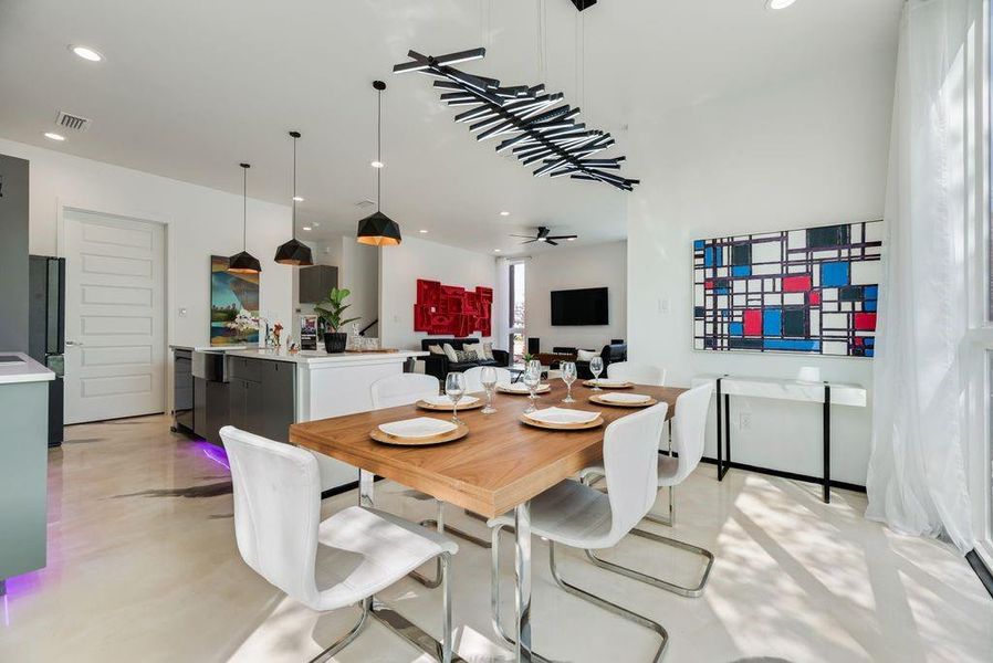 Furnished interior view inside a new home in , Dallas (Image 17).