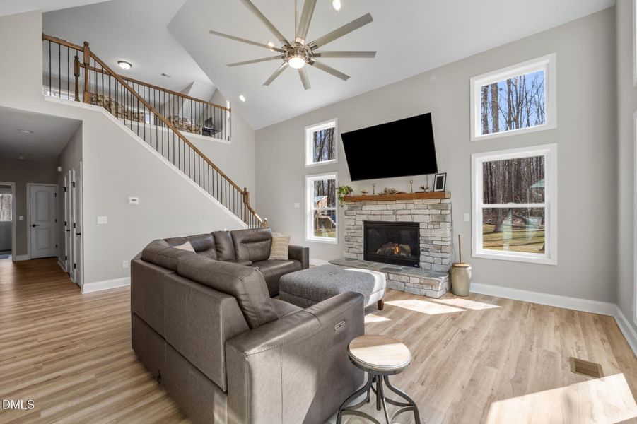 15-web-or-mls-P1111963