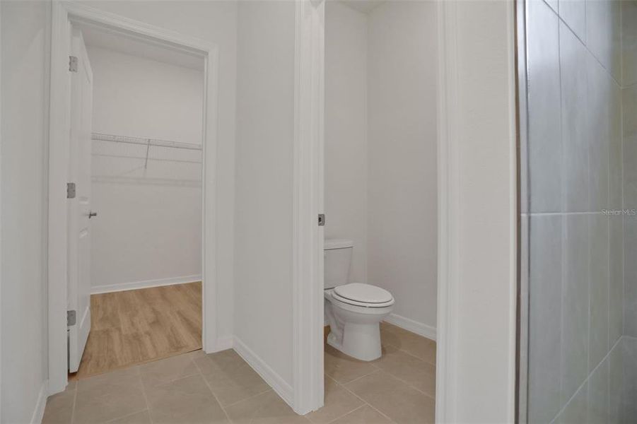 Image 33 of a home in Seaire.