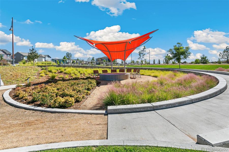 Community amenities in , Aurora (Image 7).