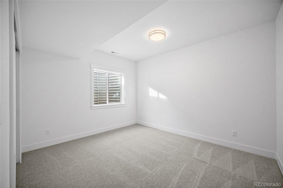 Spacious, unfurnished interior of a new home in Jackson Creek, Monument (Image 36).