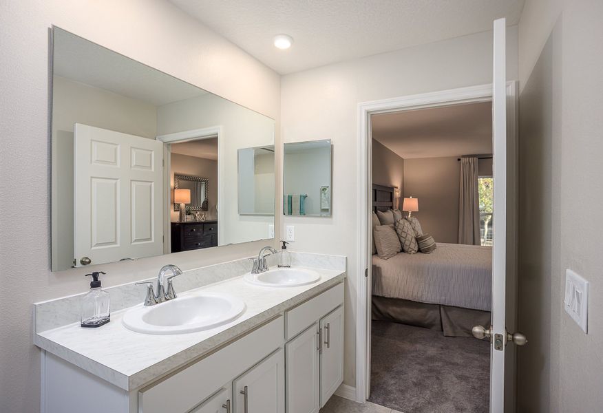 Representative furnished interior of a home built from the Orchid by Maronda Homes in Coastal Communities, Edgewater (Image 16).