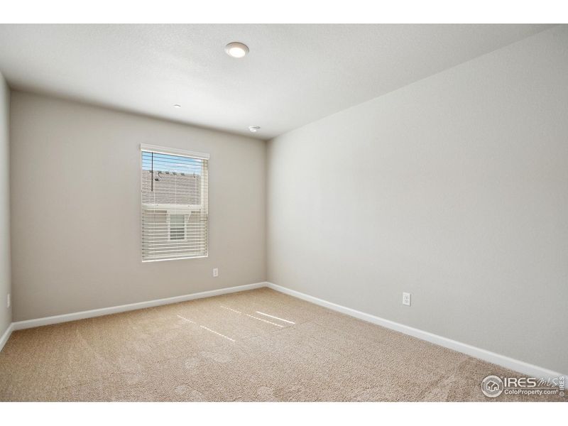 Spacious, unfurnished interior of a new home in Johnstown Village, Johnstown (Image 18).