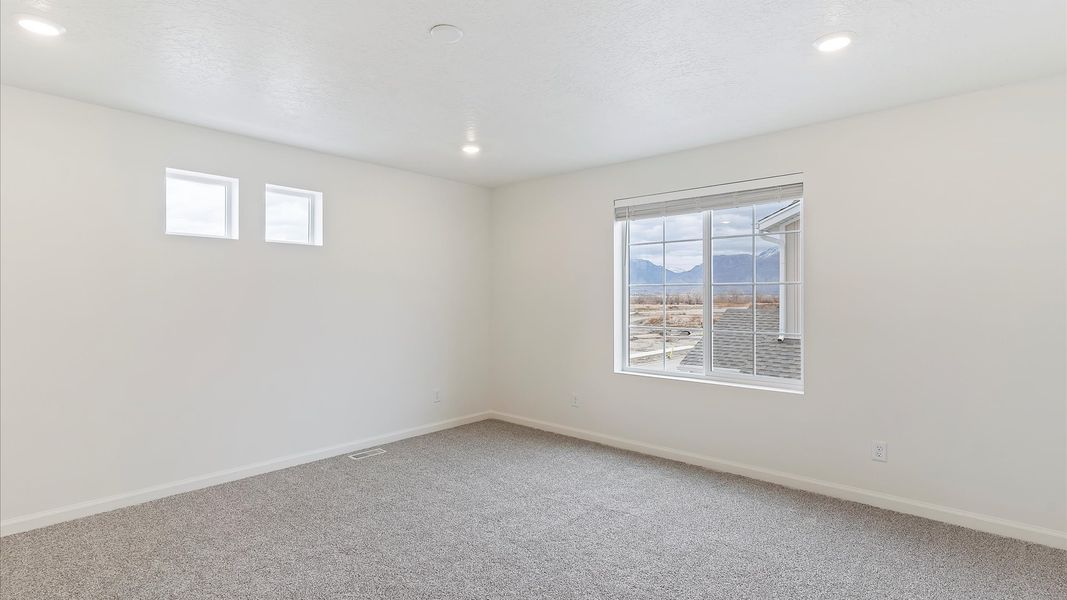 Spacious, unfurnished interior of a new home in Reunion, Commerce City (Image 25). Spacious, unfurnished interior of a new home in Reunion, Commerce City (Image 25).