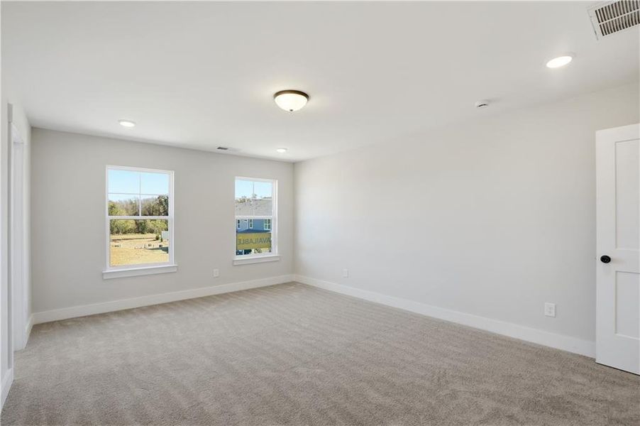 Spacious, unfurnished interior of a new home in Villas at Dawsonville, Dawsonville (Image 27). Spacious, unfurnished interior of a new home in Villas at Dawsonville, Dawsonville (Image 27).