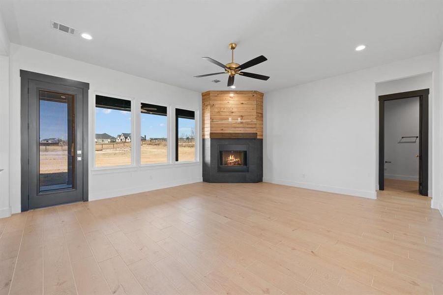 Spacious, unfurnished interior of a new home in , Azle (Image 33).