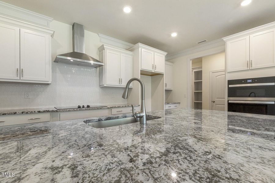 015_54716566948_o 015_54716566948_o