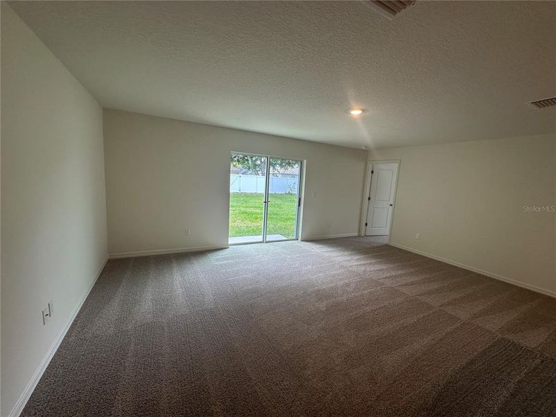 Spacious, unfurnished interior of a new home in , Palm Coast (Image 8).