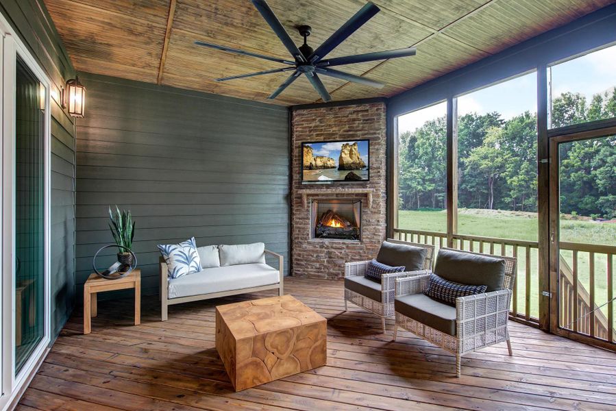 Kayleen Outdoor Living Area Kayleen Outdoor Living Area