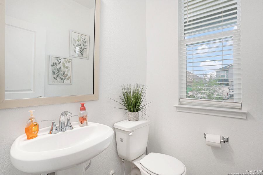 Image 28 of a home in Medina Crossing.