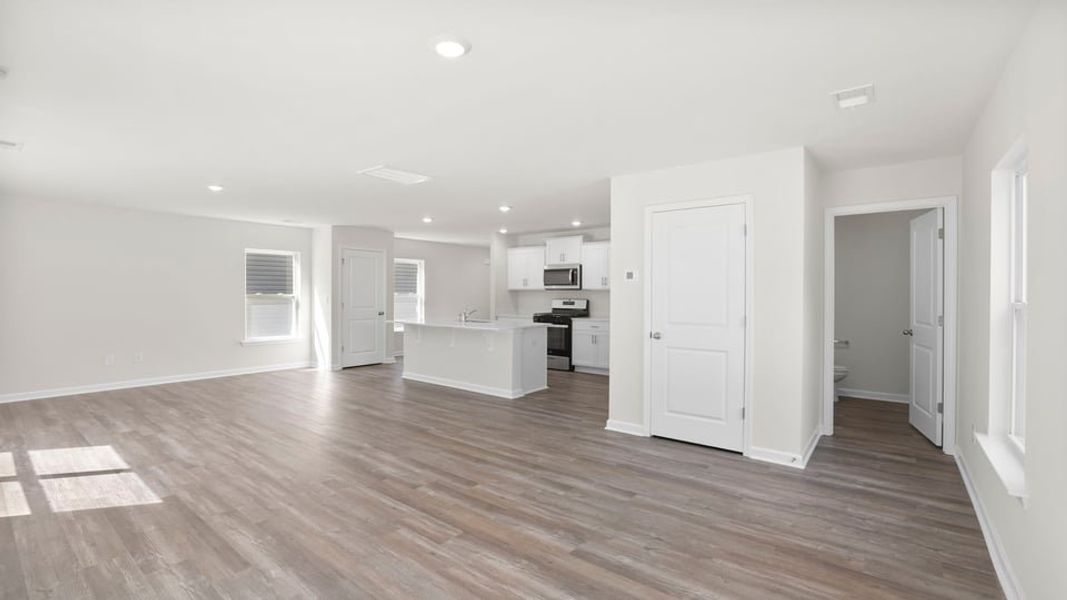 Spacious, unfurnished interior of a new home in Durbin Meadows, Fountain Inn (Image 23). Spacious, unfurnished interior of a new home in Durbin Meadows, Fountain Inn (Image 23).