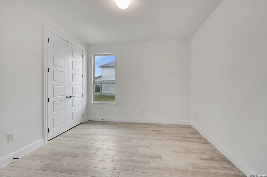 Spacious, unfurnished interior of a new home in Everly Estates, San Antonio (Image 48).