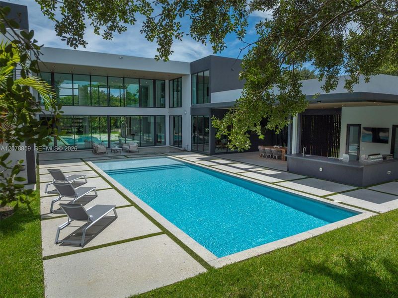 Pinecrest Builder's Acre