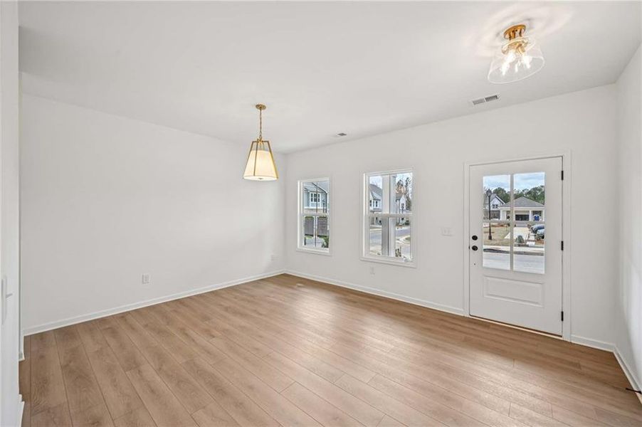 Spacious, unfurnished interior of a new home in Arbors at Richland Creek, Buford (Image 20).