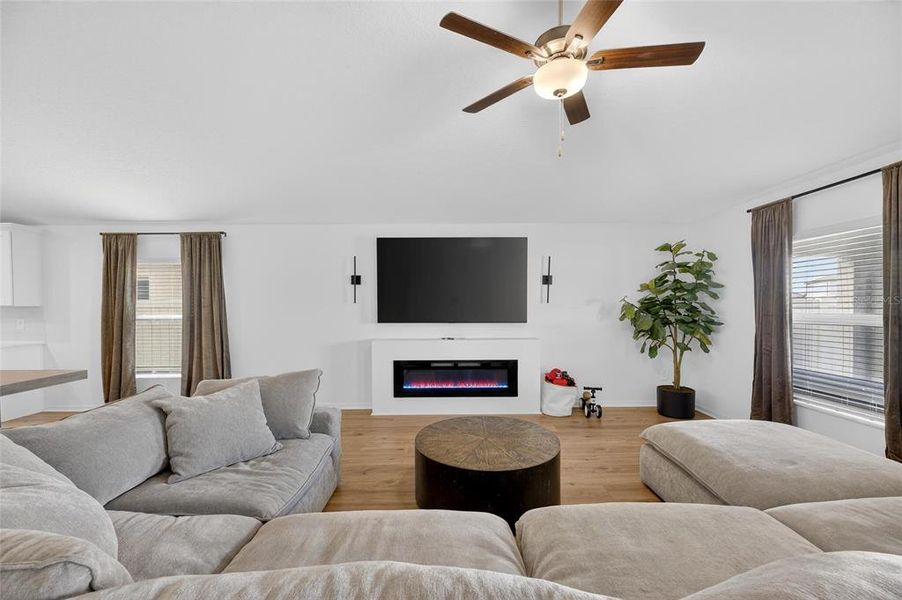 Furnished interior view inside a new home in Balm Grove, Wimauma (Image 36).