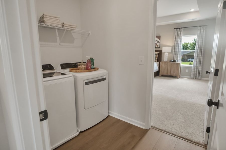 Furnished interior view inside a new home in Hampshire Hills, Columbia (Image 17).