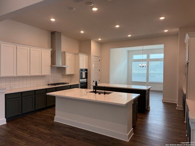 Furnished interior view inside a new home in Mesa Western, Cibolo (Image 7). Furnished interior view inside a new home in Mesa Western, Cibolo (Image 7).