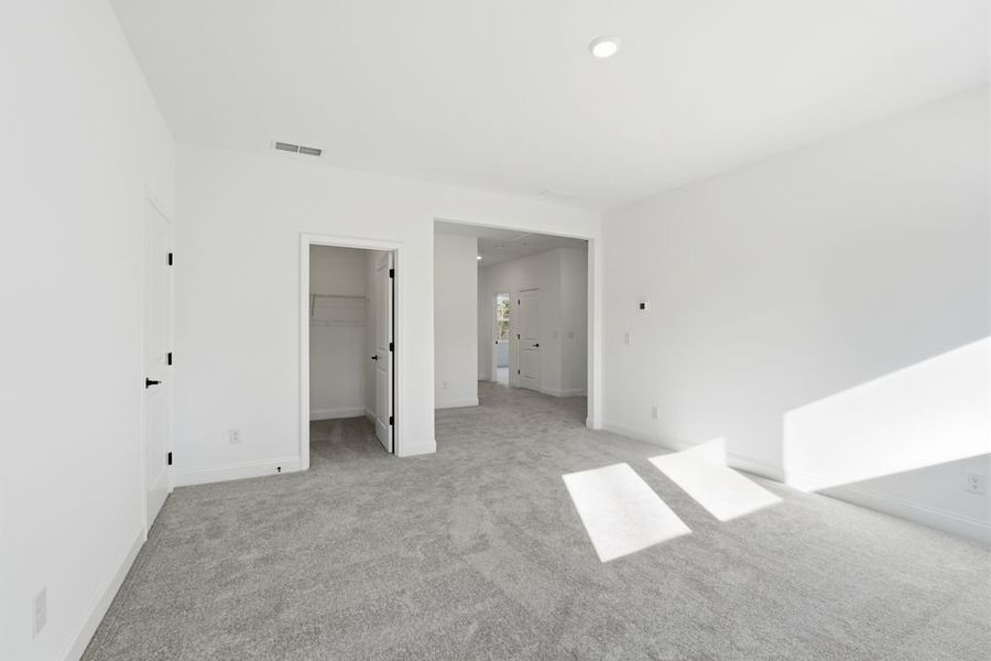 Representative unfurnished interior of a home built from the Stockbridge by Taylor Morrison in Watson Park, Snellville (Image 33).