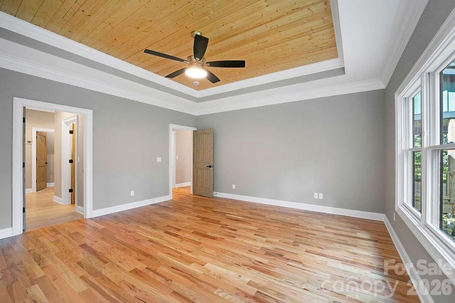 Spacious, unfurnished interior of a new home in , Brevard (Image 36).