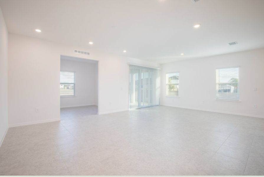 Spacious, unfurnished interior of a new home in Burnt Store, Cape Coral (Image 8). Spacious, unfurnished interior of a new home in Burnt Store, Cape Coral (Image 8).