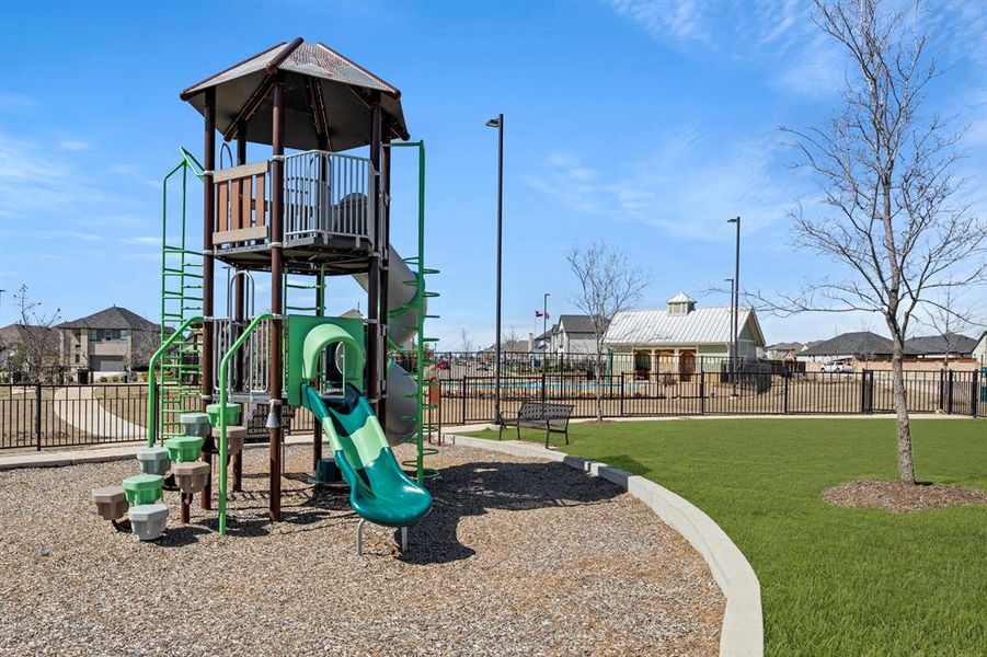 5_06. 2263 River Bend Road - Park (3)