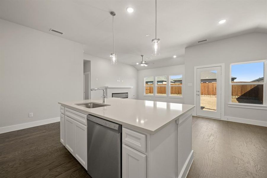 1732 Willow Patch- Kitchen-5 1732 Willow Patch- Kitchen-5