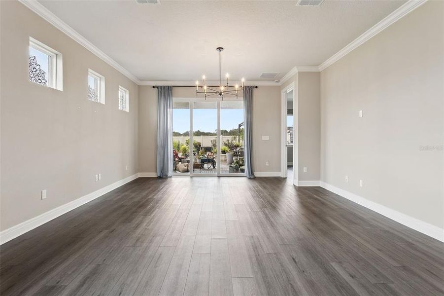 Spacious, unfurnished interior of a new home in , Kissimmee (Image 13).