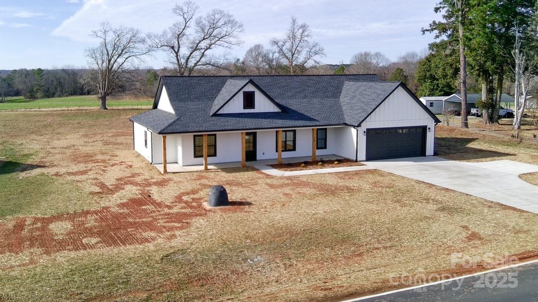 Image 48 of a home in . Image 48 of a home in .