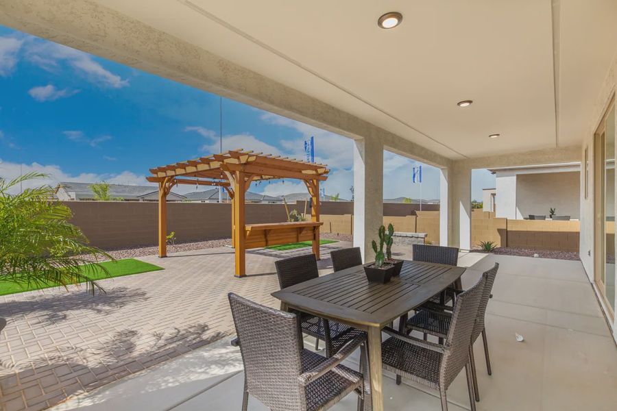 Representative exterior details of a home built from the 1257 by Elliott Homes in Camilo at Santana, Yuma (Image 3).