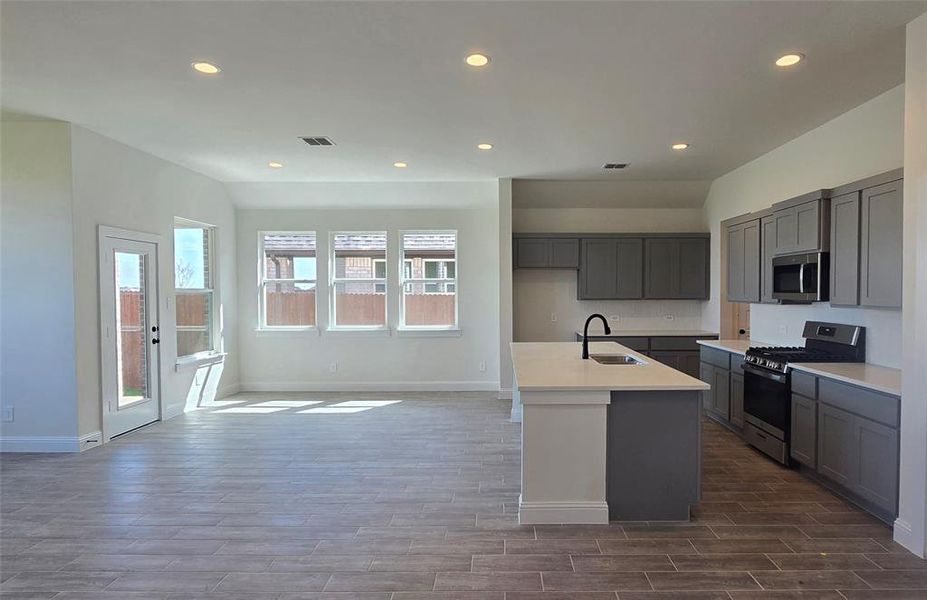 5044 kitchen-dining 5044 kitchen-dining