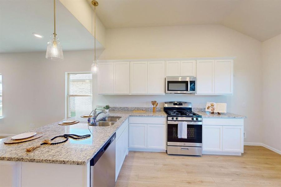Furnished interior view inside a new home in Mobberly Farms, Pilot Point (Image 9).