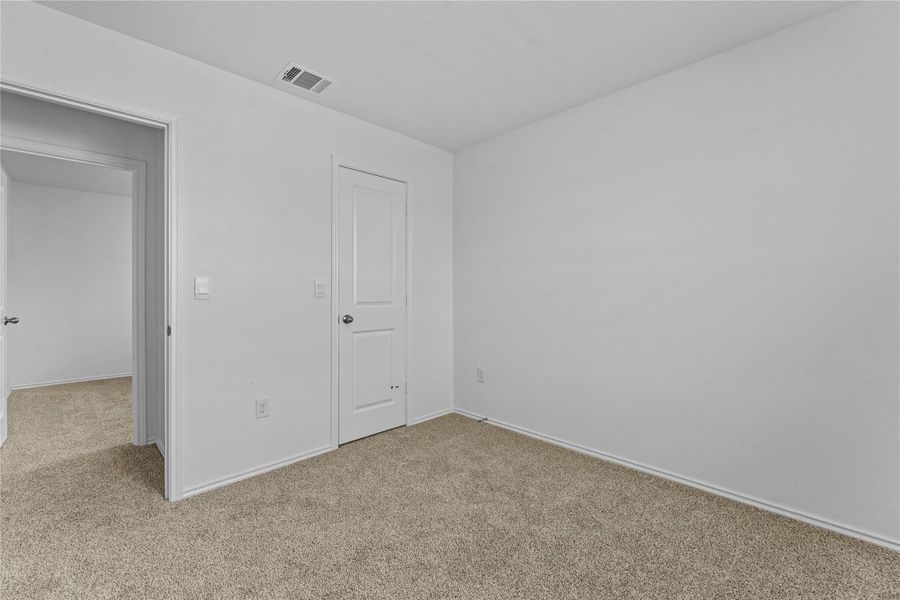 Spacious, unfurnished interior of a new home in Prairie Lakes, Buda (Image 28).