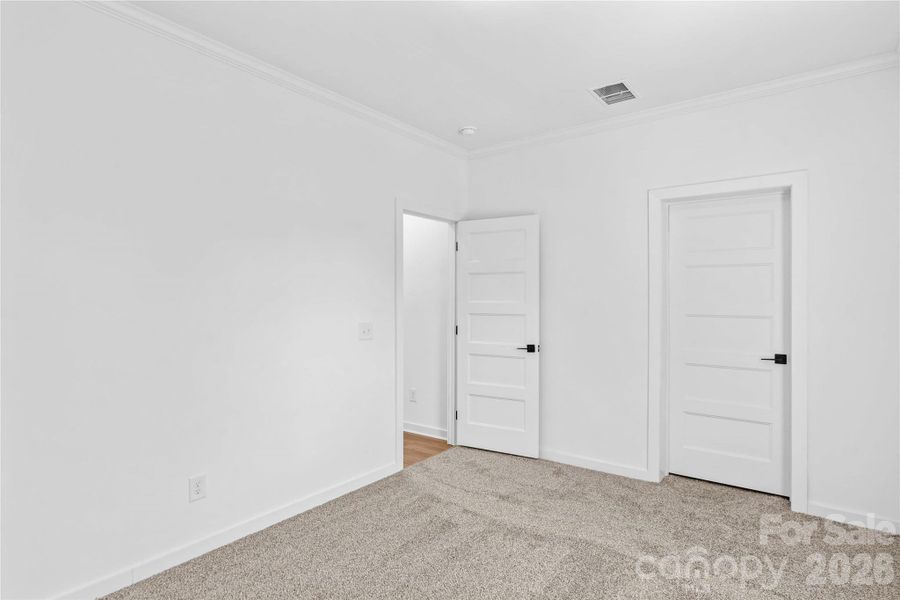 Spacious, unfurnished interior of a new home in , Catawba (Image 18).