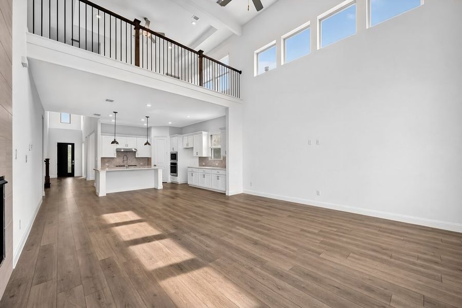 Spacious, unfurnished interior of a new home in The Ridge at Northlake, Northlake (Image 14). Spacious, unfurnished interior of a new home in The Ridge at Northlake, Northlake (Image 14).