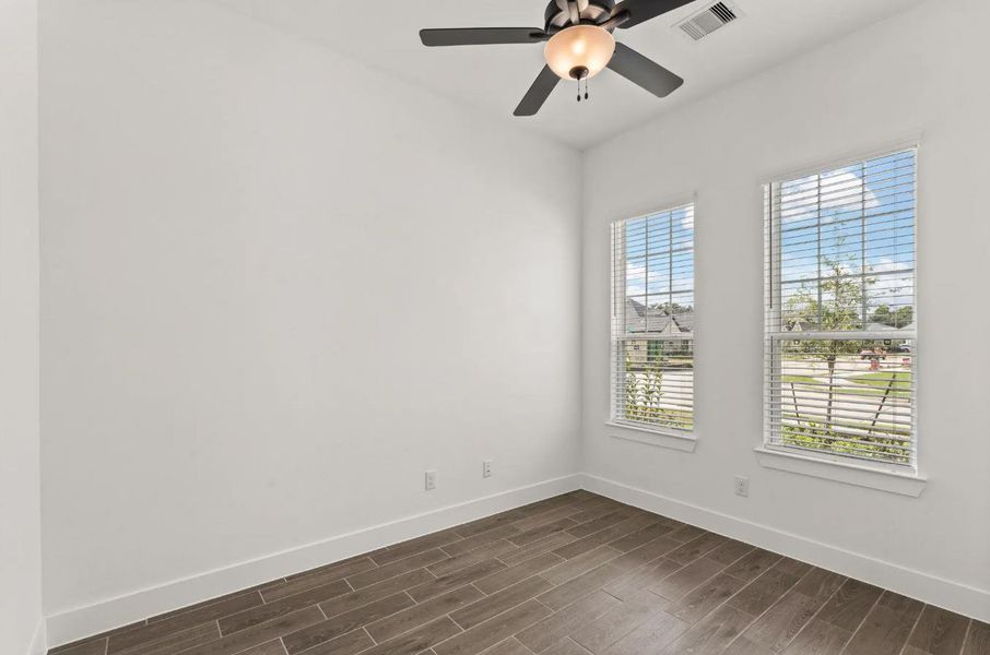 REPRESENTATIVE OF FLOOR PLAN ONLY REPRESENTATIVE OF FLOOR PLAN ONLY