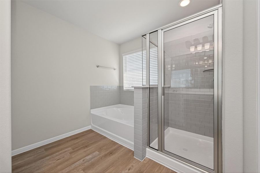 Furnished interior view inside a new home in Woodland Lakes, Houston (Image 6). Furnished interior view inside a new home in Woodland Lakes, Houston (Image 6).