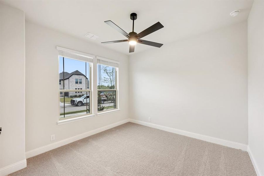 Spacious, unfurnished interior of a new home in Union Park Classic 55, Little Elm (Image 24).