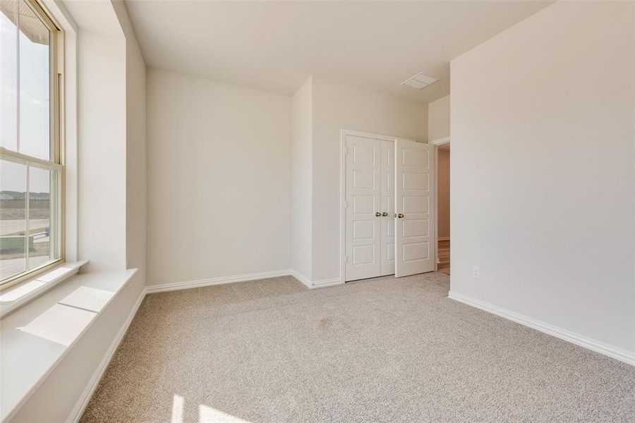 Spacious, unfurnished interior of a new home in Walden Pond, Forney (Image 12). Spacious, unfurnished interior of a new home in Walden Pond, Forney (Image 12).
