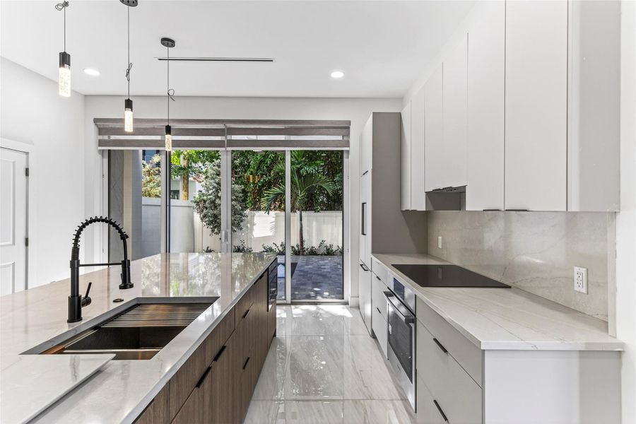 Furnished interior view inside a new home in , Fort Lauderdale (Image 20).