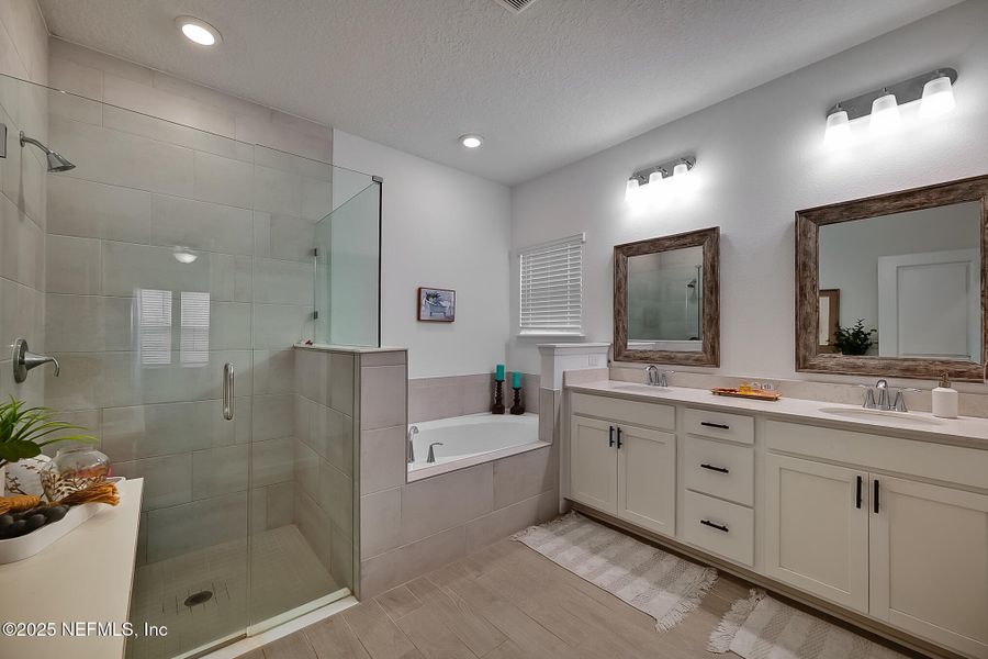 Furnished interior view inside a new home in , Jacksonville (Image 30). Furnished interior view inside a new home in , Jacksonville (Image 30).