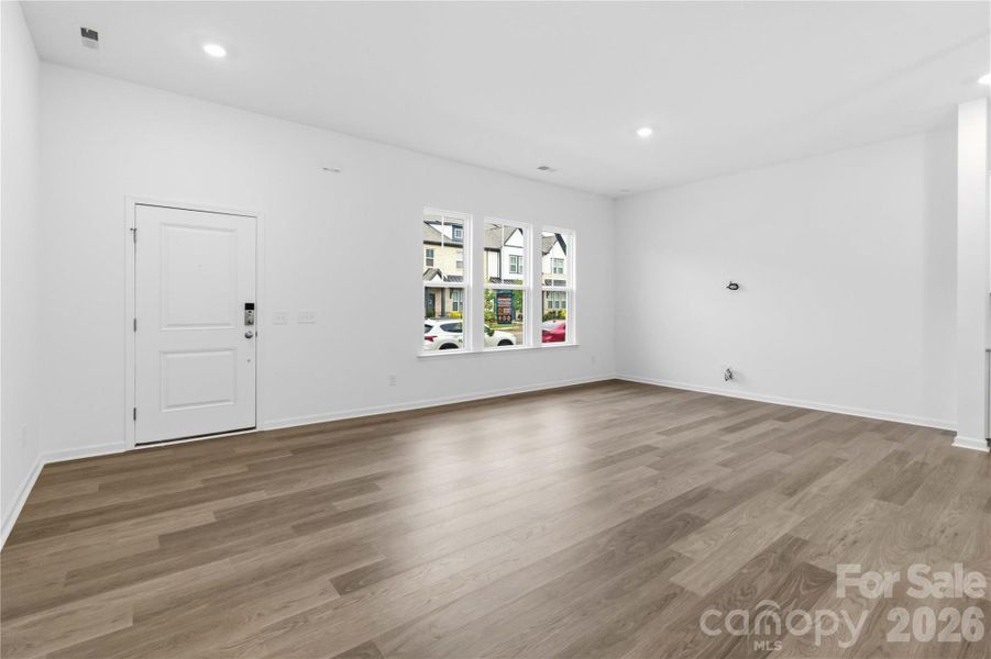 Spacious, unfurnished interior of a new home in Ridge at Sugar Creek, Indian Land (Image 20). Spacious, unfurnished interior of a new home in Ridge at Sugar Creek, Indian Land (Image 20).