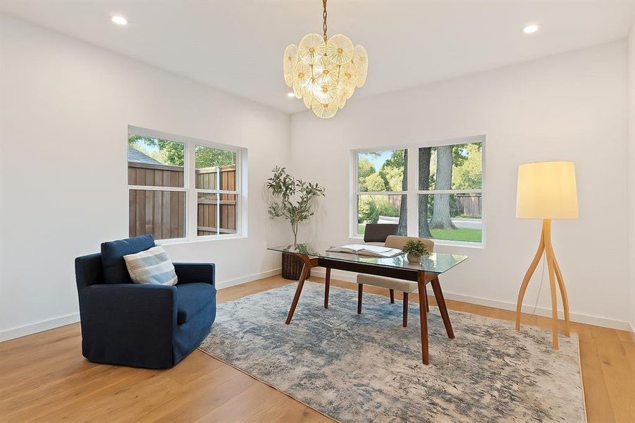 Furnished interior view inside a new home in , Dallas (Image 26). Furnished interior view inside a new home in , Dallas (Image 26).